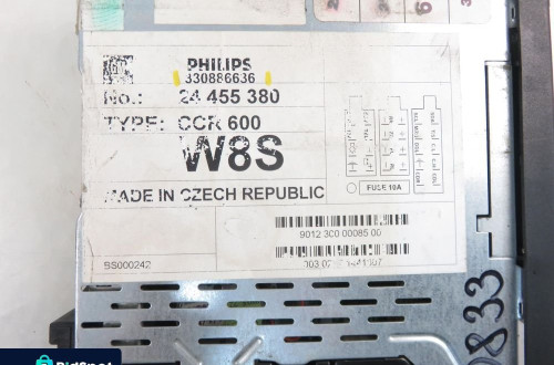 RADIO KASETA  OPEL ZAFIRA A 330886636 + KOD