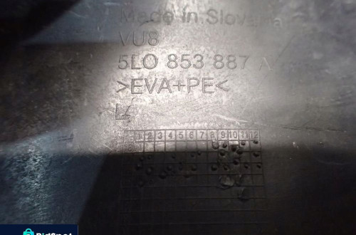 Osłona nakładka na błotnik lewy przód SKODA YETI