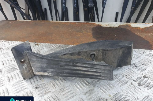 BMW X3 E83 pedal potencjometr gazu 676693
