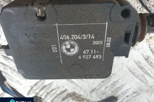 bmw x3 e83 silownik klapki wlewu paliwa 6927493