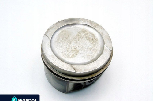 Tłok 81L35 1.6 8V Bora A3 Golf Iv Cordoba Ibiza 2