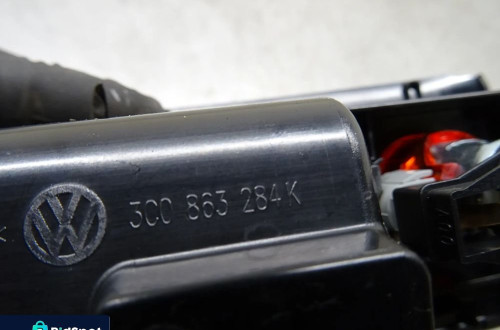VW CC LIFT 11-16 1.4 TSI POPIELNICZKA 3C0863284K
