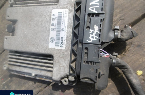 Sterownik komputer VW GOLF V 2,0TDI 03G906016AN 0281011477