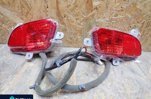 LAMPKA PRAWY LEWY TYŁ PRAWA LEWA TYLNA KIA VENGA 2010- 92404-1PO 92403-1PO