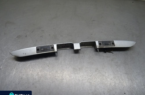 AUDI A4 B5 94-99 KOMBI 1.9 TDI BLENDA LISTWA KLAPY BAGAŻNIKA