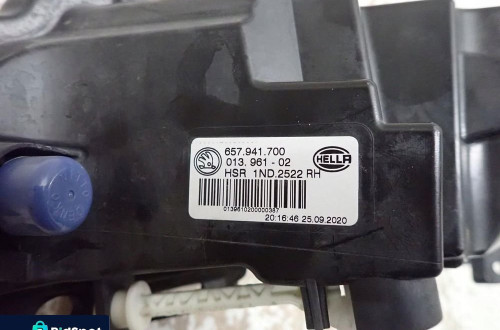 Halogen prawy SKODA SCALA 2019- 657941700