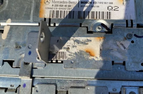 mercedes w220 radio radioodtwarzacz cd navigacji a2208204089
