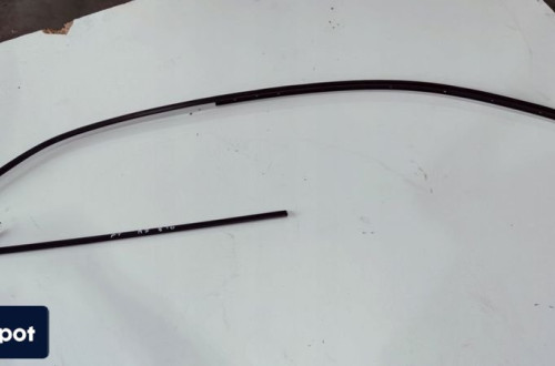 LISTWA MATOWA PRAWA KAROSERYJNA AUDI A5 8T0853704