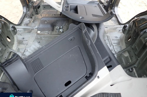 OPEL MOKKA X 2019 DUPA TYŁ ĆWIARTKI RADOM