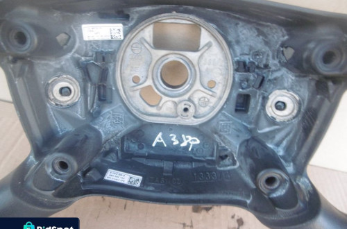 Kierownica AUDI A3 8P