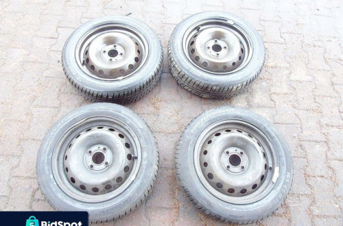 Koła Opony Felgi Letnie 165/65R15 Kormoran Modus Clio Iii