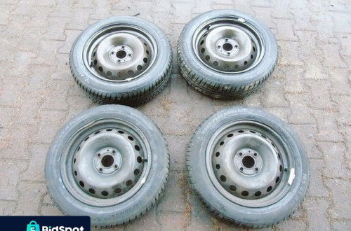 Koła Opony Felgi Letnie 165/65R15 Kormoran Modus Clio Iii