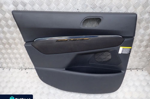 BOCZEK DRZWI LEWY TYŁ PEUGEOT 3008 RADOM