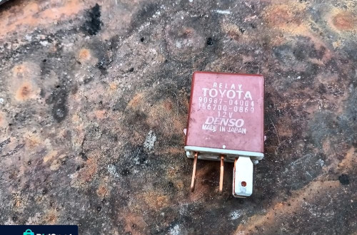 toyota przekaznik 90987-04004