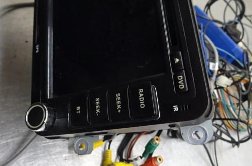 RADIO RADIOODTWARZACZ PARROT GOLF V NAVI