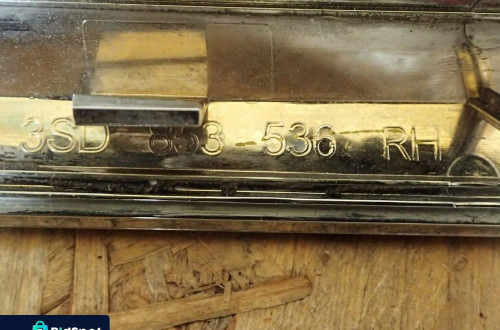 LISTWA NA BŁOTNIK PRAWY TYŁ BENTLEY CONTINENTAL GT