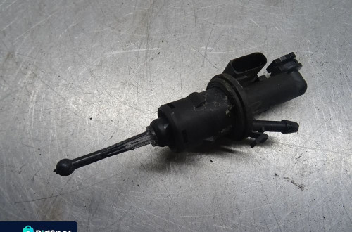 VW TOURAN I 03-05 1.9TDI POMPKA SPRZĘGŁA