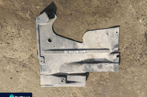 OSŁONA PODWOZIA AUDI A6 C6 PRAWA 4F0825216A