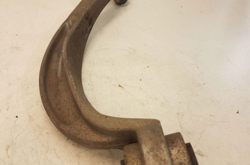 WAHACZ PRAWY PRZÓD AUDI A4 B8 A5 Q5 A6 8K0407696E