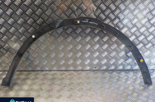 LAND ROVER DISCOVERY SPORT  LISTWA BŁOTNIKA PRAWY TYŁ