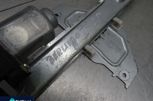 CITROEN BERLINGO II 08-12 PODNOŚNIK SZYB PRAWY PRZÓD 6 PIN