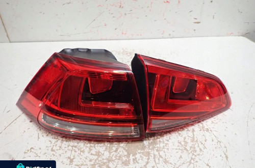 Lampa tył tylna lewa VW GOLF VII HB 2012- 5G0945093AE
