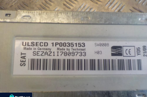 SEAT LEON II RADIO FABRYCZNE 1P0035153