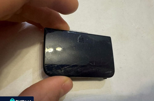 MERCEDES W204 05.-10r, 07r. 10r.-ZAŚLEPKA HAKA ZDERZAKA PRZÓD A2048850124