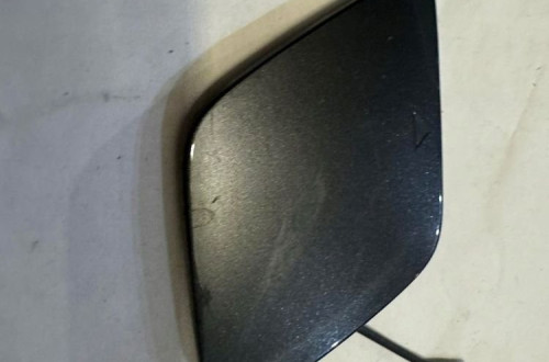 BMW 5 G30 G31 20r.-21r. - ZAŚLEPKA HAKA ZDERZAKA PRZÓD 51119498598