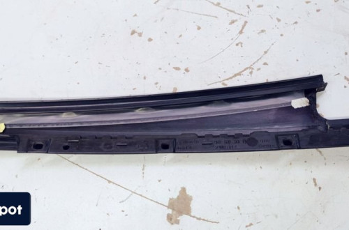 NAKŁADKA OSŁONA SŁUPKA L T AUDI A4 B8 8K0839901Q