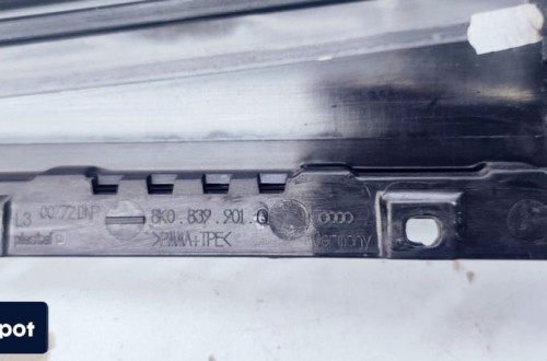 NAKŁADKA OSŁONA SŁUPKA L T AUDI A4 B8 8K0839901Q