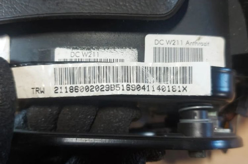 Poduszka powietrzna kierowcy Airbag Mercedes W211 21186002029B
