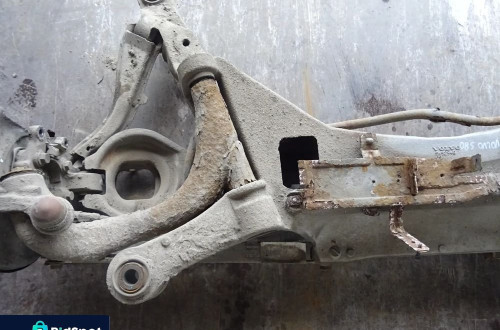 VOLVO S80 I 98-03 2.4B BELKA ZAWIESZENIA TYŁ TYLNA