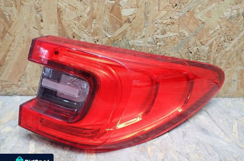 LAMPA PRAWA TYLNA PRAWY TYŁ RENAULT KADJAR HA 2015- 265504776R