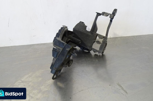 ŚLIZG POD LAMPE LEWY PRZÓD AUDI A5 8T 8T0805607L