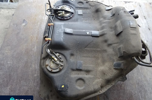 SUBARU OUTBACK III LIFT 2.0D ZBIORNIK BAK PALIWA KOMPLET