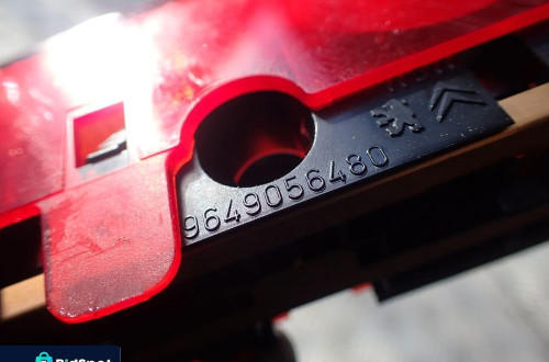 ŚWIATŁO STOP PEUGEOT 407 04-11 9649056480 RADOM