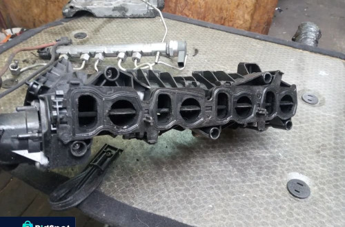 bmw f10 f11 2.0d kolektor ssacy nastawnik 8506410 108452810