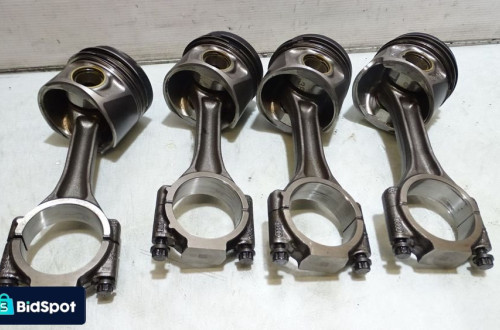 TŁOKI AUDI A6 C7 2.0TDI