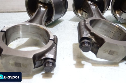 TŁOKI AUDI A6 C7 2.0TDI