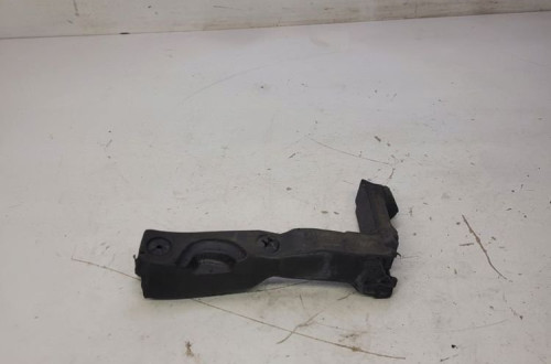 WYGŁUSZENIE BŁOTNIKA PIANKA AUDI A5 8T 8T0823722