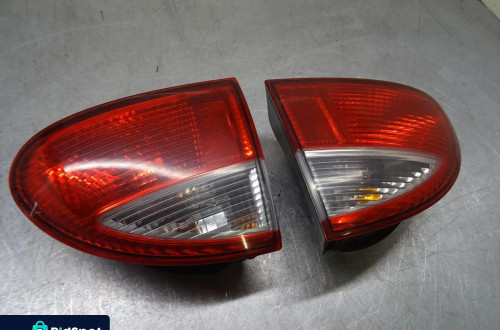 SEAT LEON I 1.6B LAMPA TYŁ LEWA PRAWA W BŁOTNIK