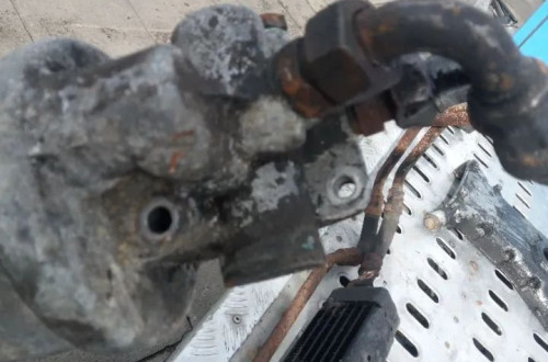 bmw e23 7 3.2b 3.5b chlodniczka chlodnica olejowa obudow filtra oleju