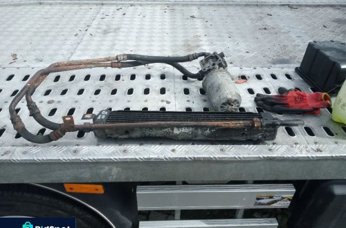 bmw e23 7 3.2b 3.5b chlodniczka chlodnica olejowa obudow filtra oleju