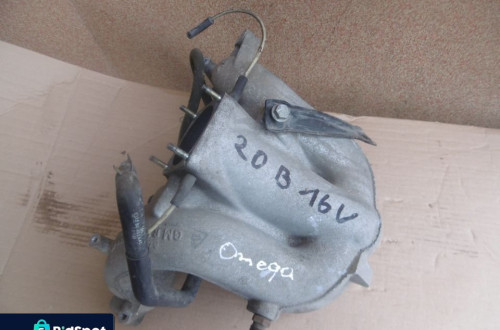 Kolektor ssący OPEL OMEGA B 2,0 16 R90412456
