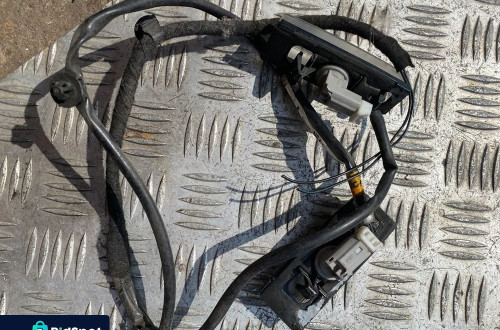 mazda mx-5 lampka lampki oswietlenie tablicy rejastracyjnej