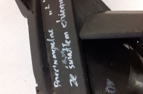 HALOGEN LEWY HYUNDAI IX 20