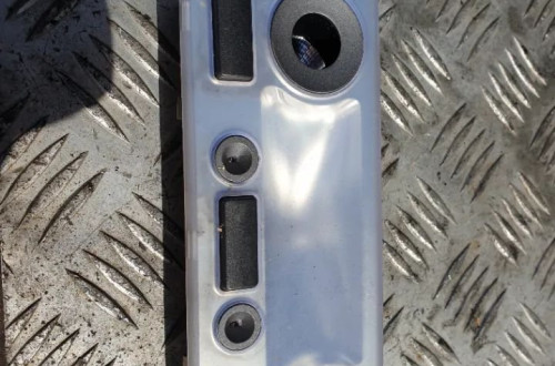 bmw e65 lampka oswietlenie kabiny 8379700