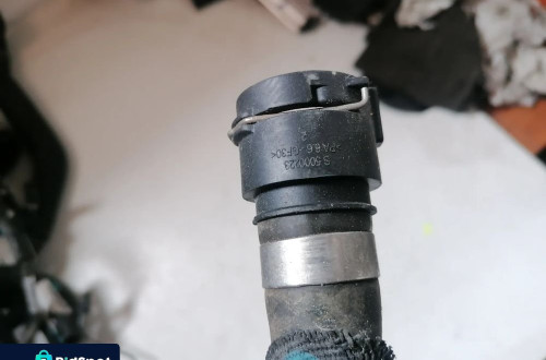 AUDI A4 B8 08r PRZEWÓD RURA S5000223