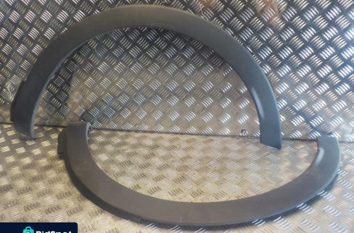 OPEL GRANDLAND LISTWA BŁOTNIKA PRAWY TYŁ